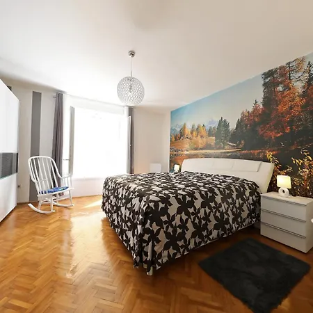 Lejlighed Apartman Ski